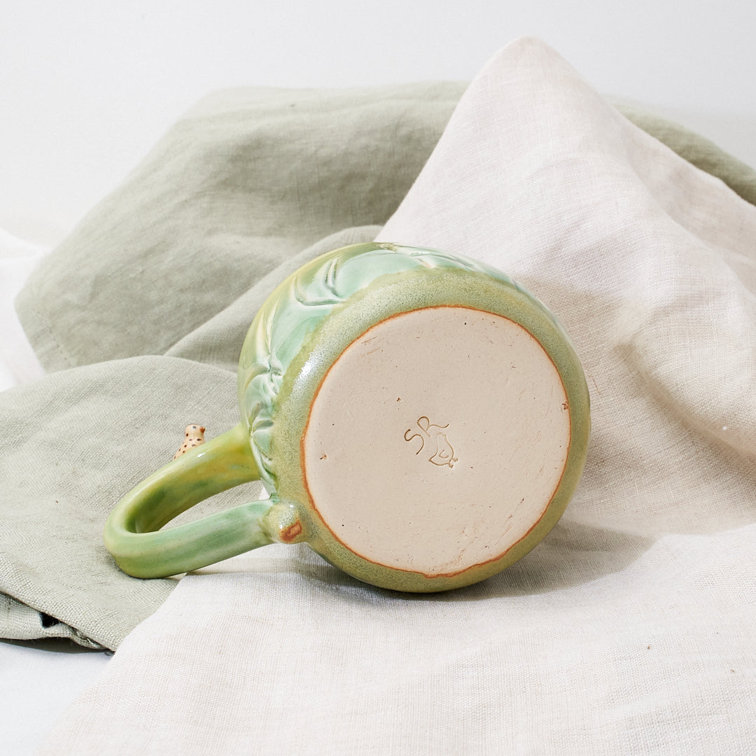 Quail family cup and saucer - little explorer