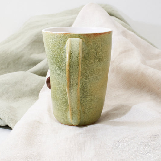 Chocolate Orpington mug - meadow grasses green